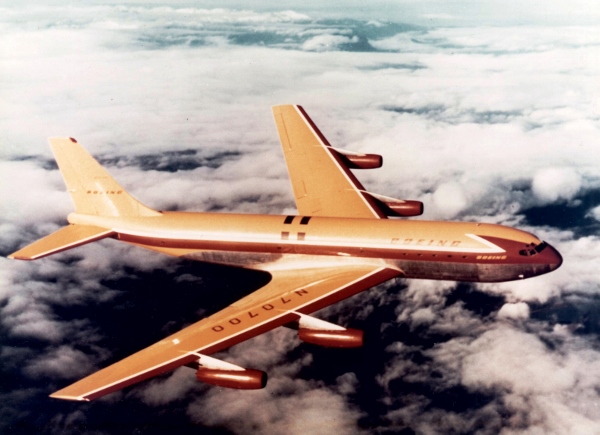 Boeing 707