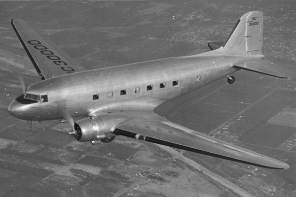 Картинки по запросу Дуглас DC-3