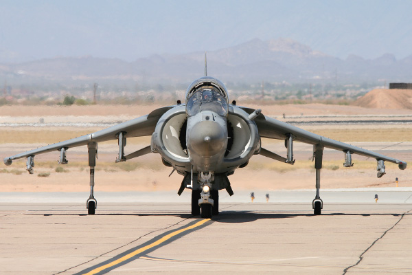 av8b-1a.jpg